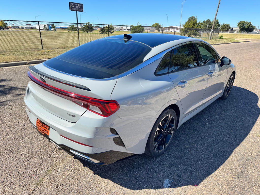 2021 Kia K5 Image 6