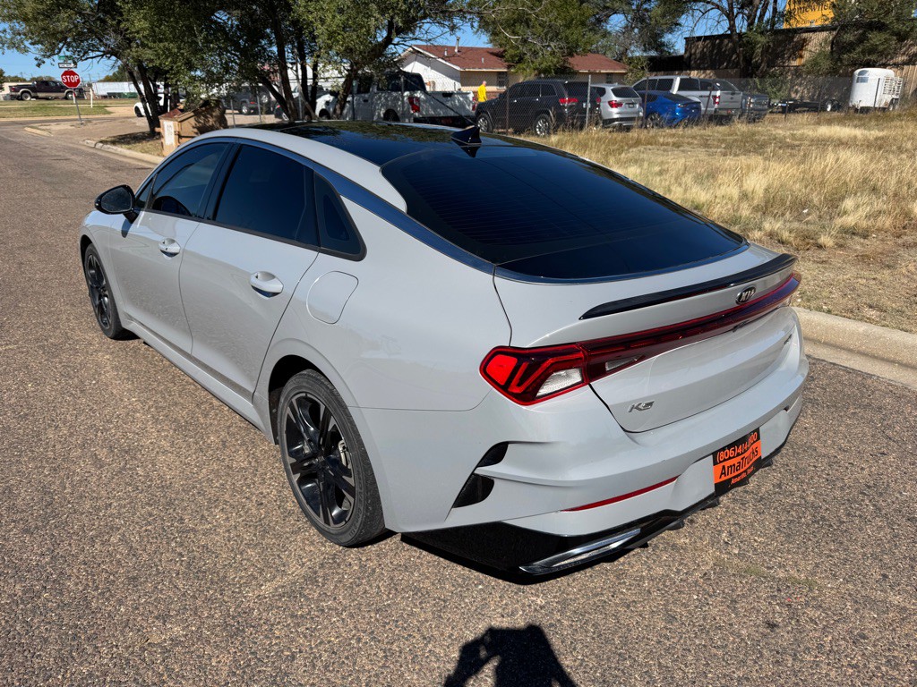 2021 Kia K5 Image 8