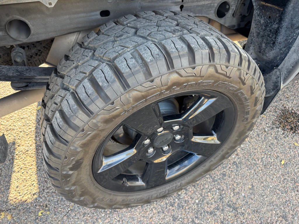 2017 GMC Sierra Image 11