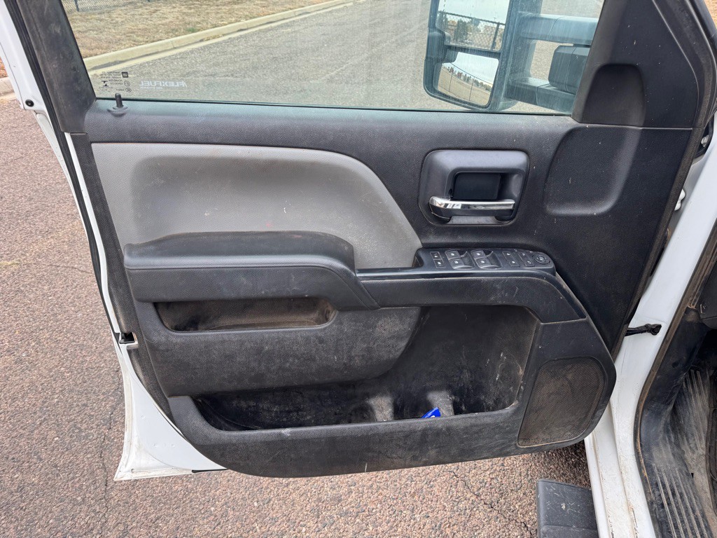 2019 Chevrolet Silverado 1500 Image 16