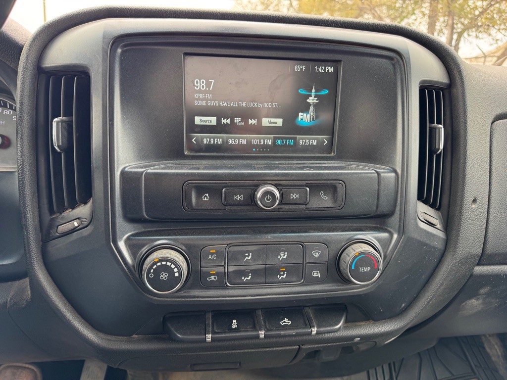 2019 Chevrolet Silverado 1500 Image 19