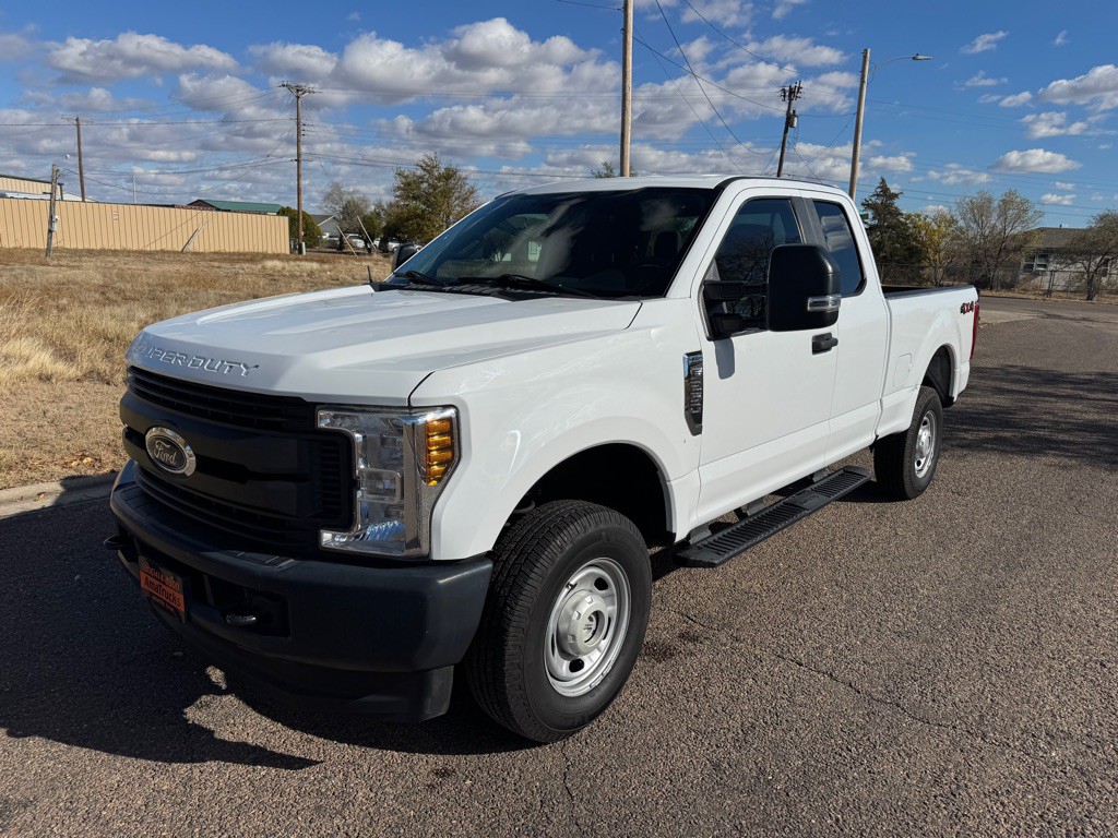 2018 Ford F-250 Image 2
