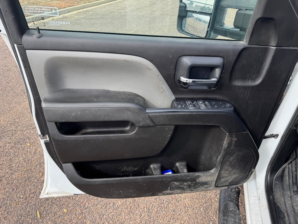 2019 Chevrolet Silverado 1500 Image 16