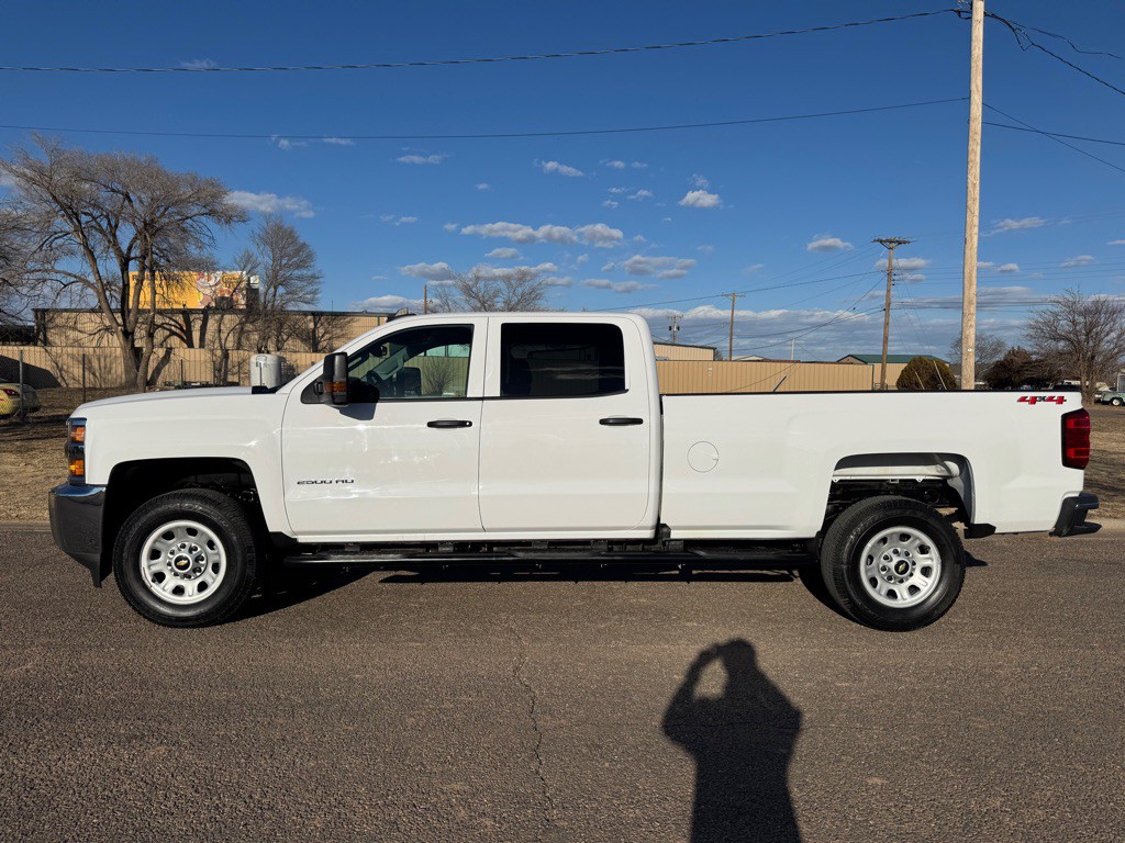 2019 Chevrolet Silverado 1500 Image 1