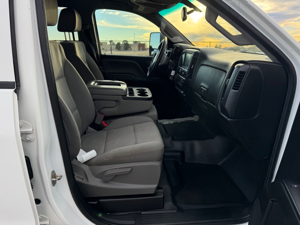 2019 Chevrolet Silverado 1500 Image 11