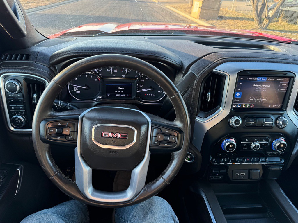 2019 GMC Sierra Image 18