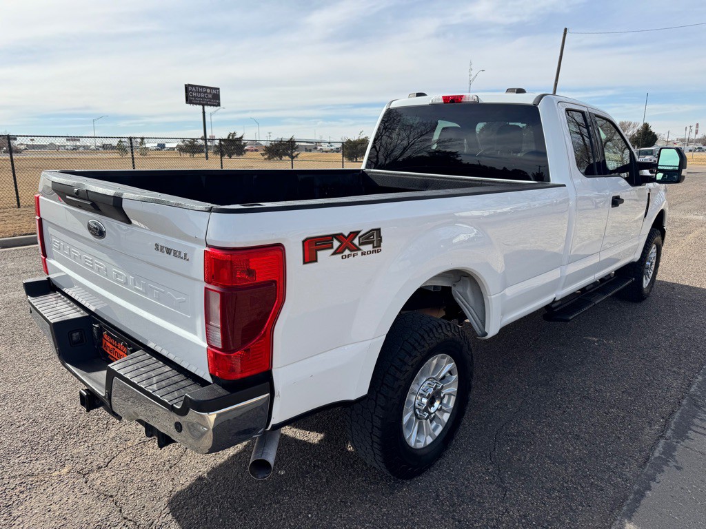 2022 Ford F-250 Image 6