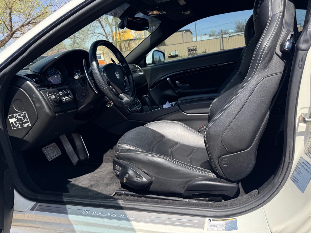 2016 Maserati GranTurismo Image 13