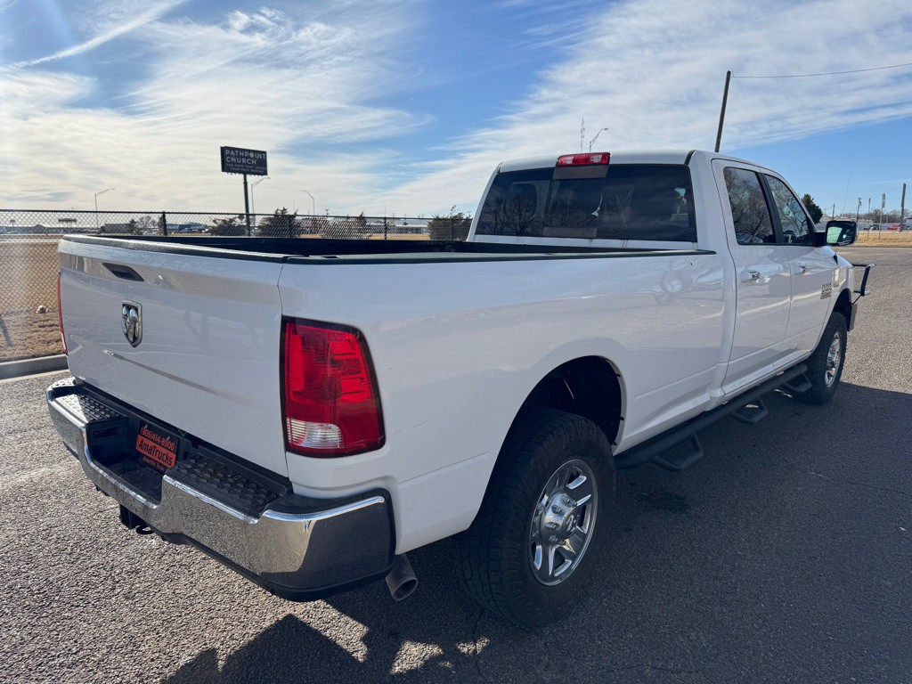 2018 RAM 3500 Image 6