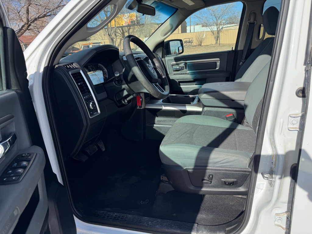 2018 RAM 3500 Image 15