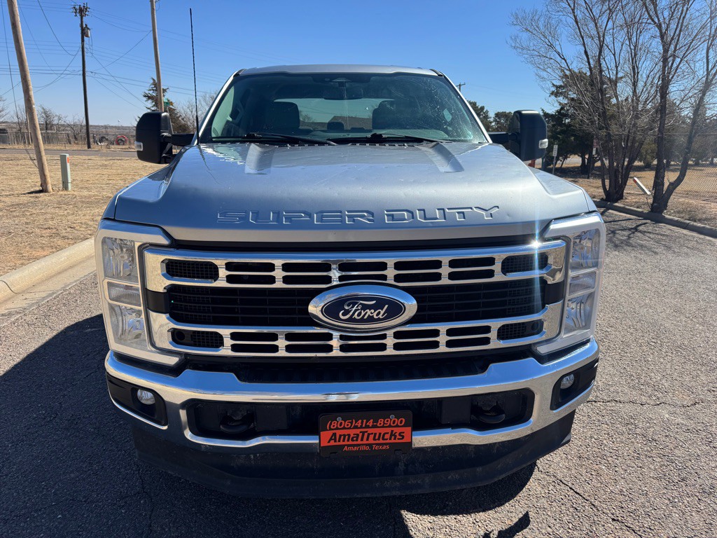 2023 Ford F-250 Image 3