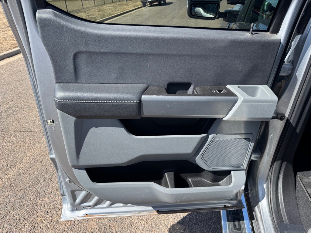 2023 Ford F-250 Image 14