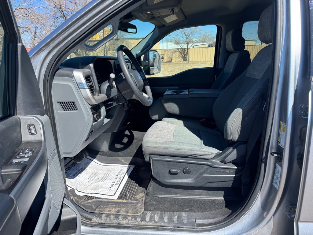 2023 Ford F-250 Image 15