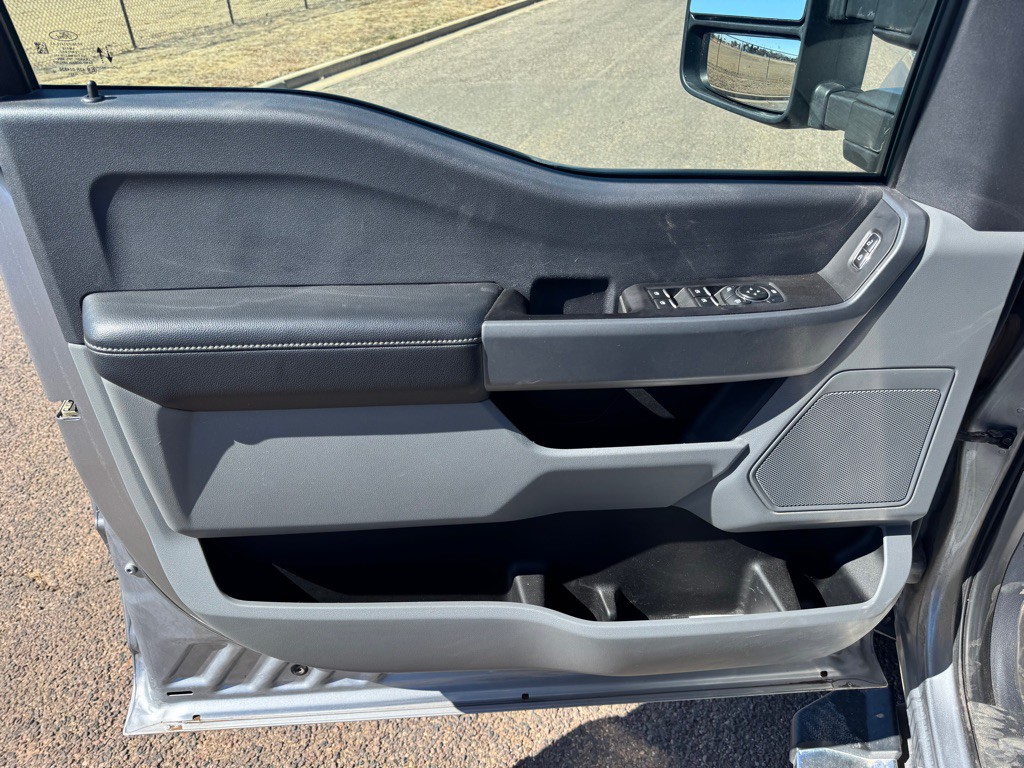 2023 Ford F-250 Image 16