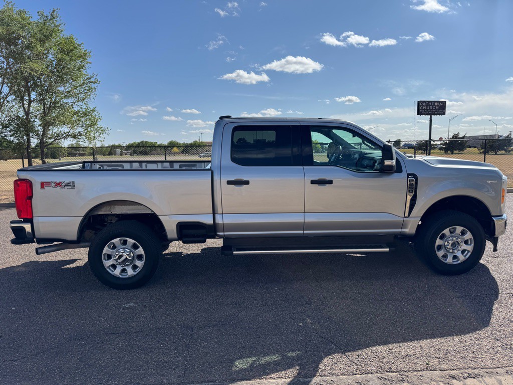 2023 Ford F-250 Image 5