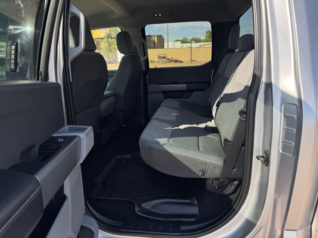 2023 Ford F-250 Image 13