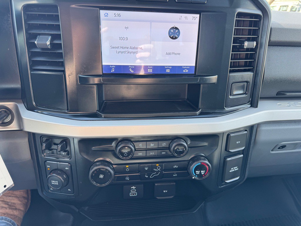 2023 Ford F-250 Image 19