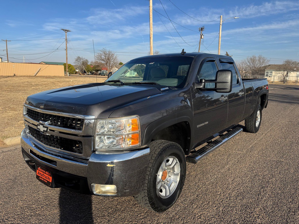 2010 Chevrolet Silverado 1500 Image 2