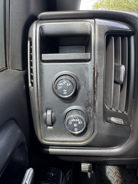 2014 Chevrolet Silverado 1500 Image 21