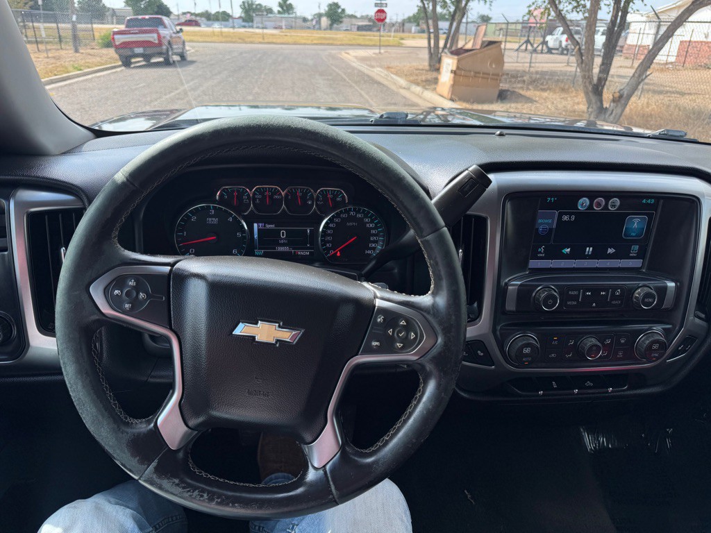 2015 Chevrolet Silverado 1500 Image 18