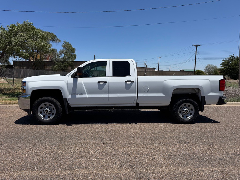 2017 Chevrolet Silverado 1500 Image 1