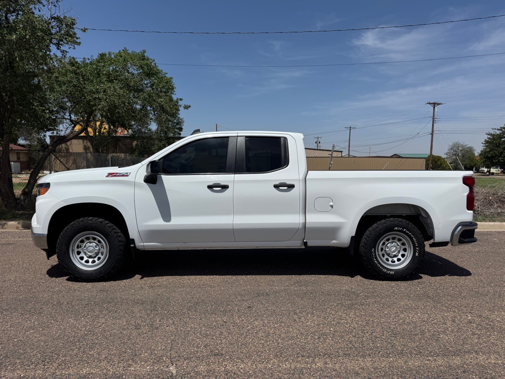 2022 Chevrolet Silverado 1500 Image 1