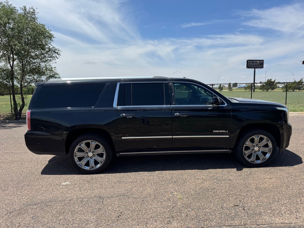 2015 GMC Yukon Image 5