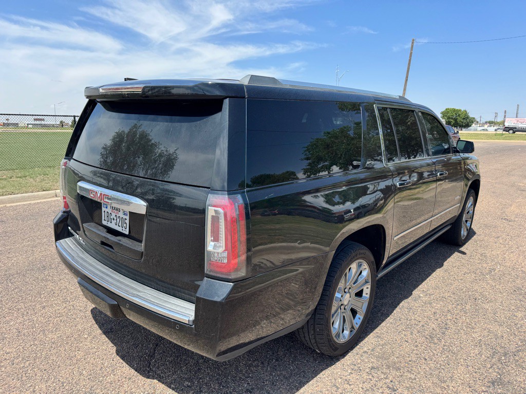 2015 GMC Yukon Image 6