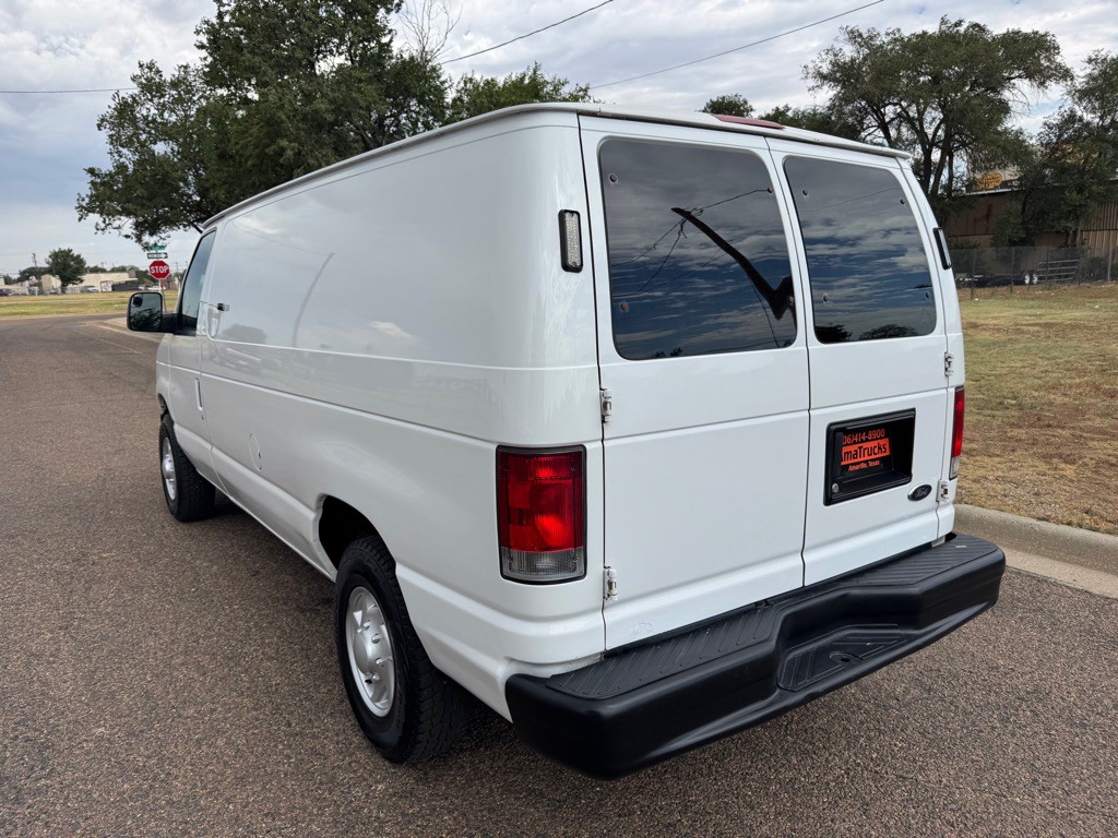 2014 Ford Econoline Image 8