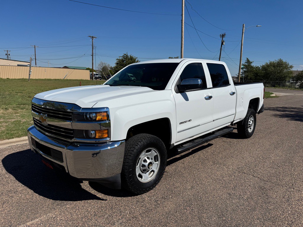 2016 Chevrolet Silverado 1500 Image 2
