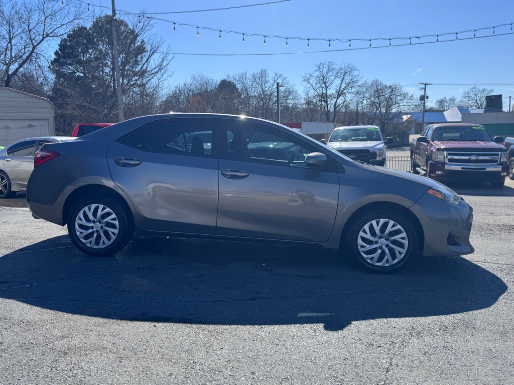 2019 Toyota Corolla Image 4