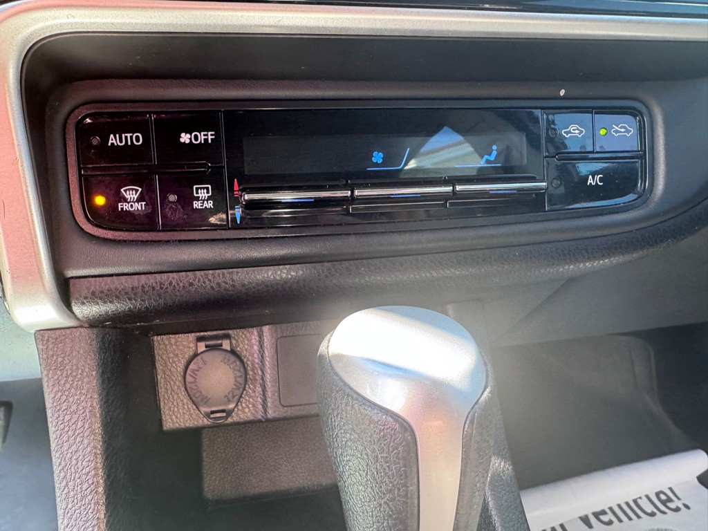 2019 Toyota Corolla Image 16