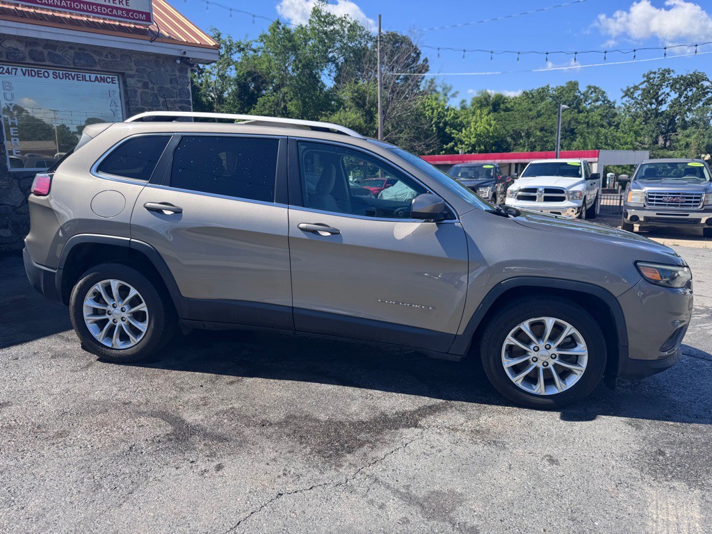 2019 Jeep Cherokee Image 4