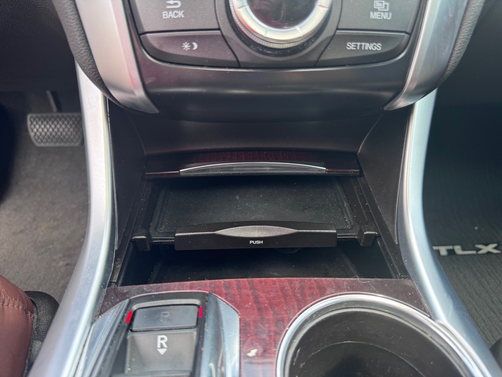 2016 Acura TL Image 18