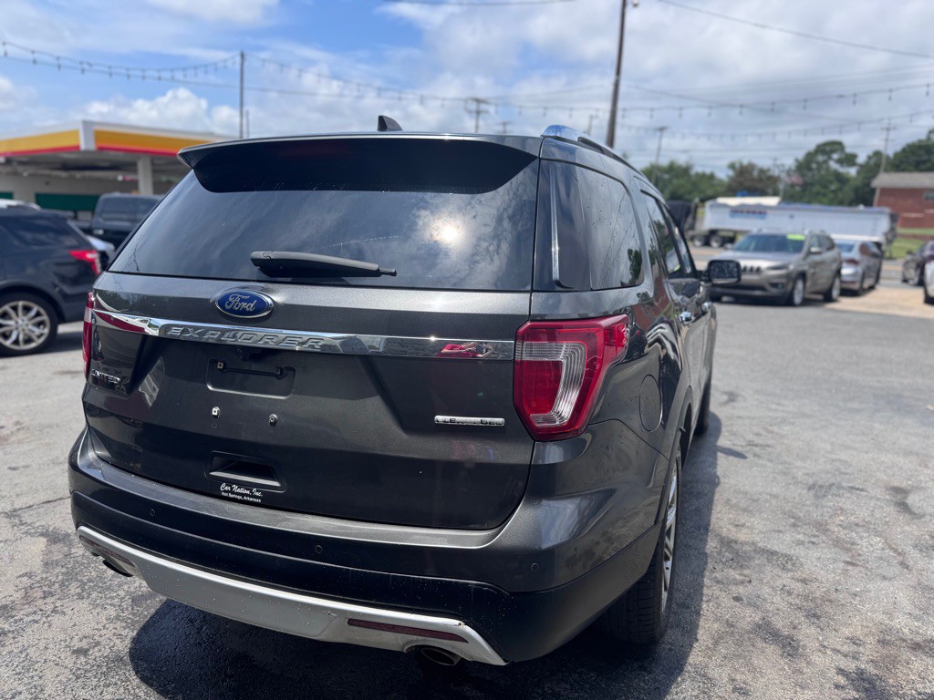 2016 Ford Explorer Image 5