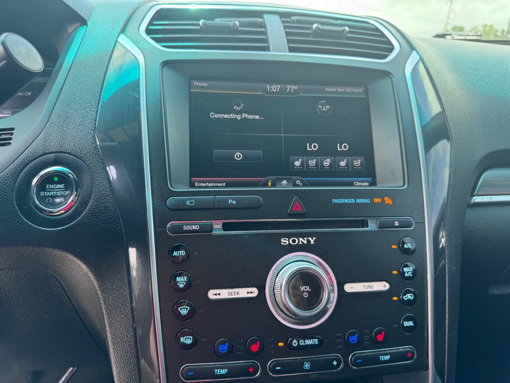 2016 Ford Explorer Image 15