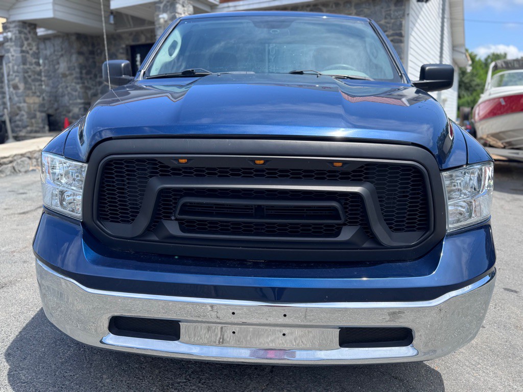 2022 RAM 1500 Image 2