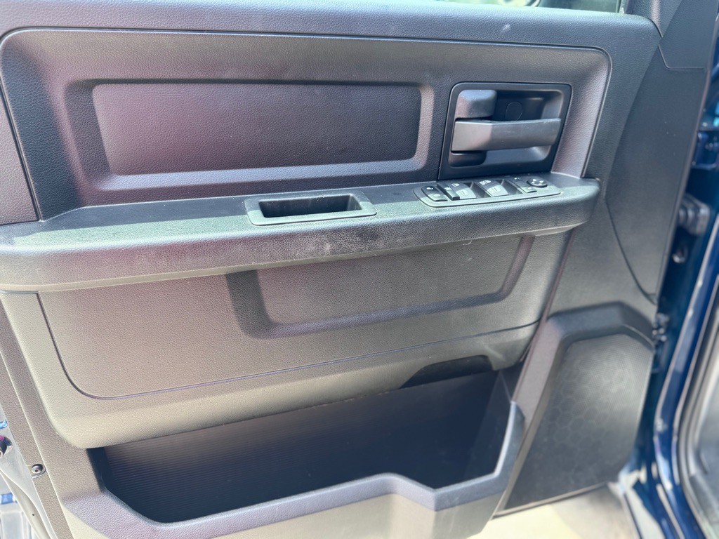 2022 RAM 1500 Image 9