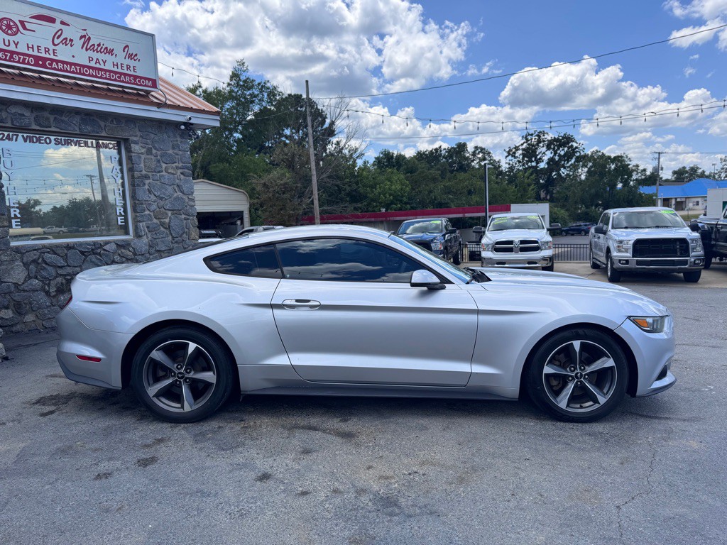 2015 Ford Mustang Image 4