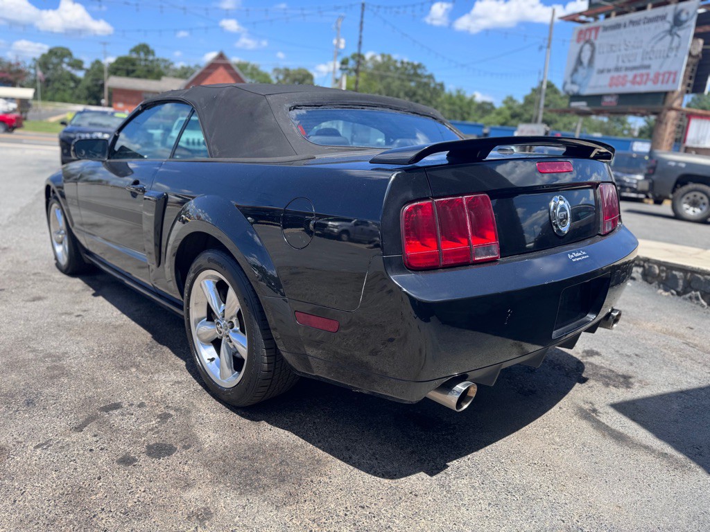 2008 Ford Mustang Image 7