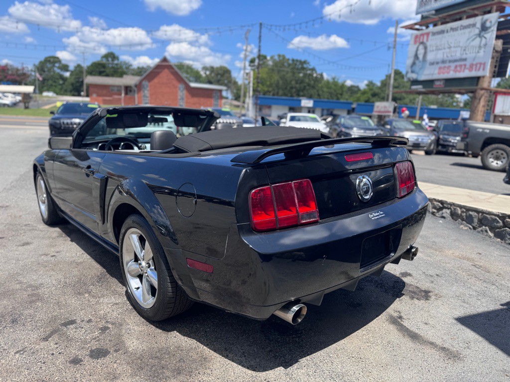 2008 Ford Mustang Image 27