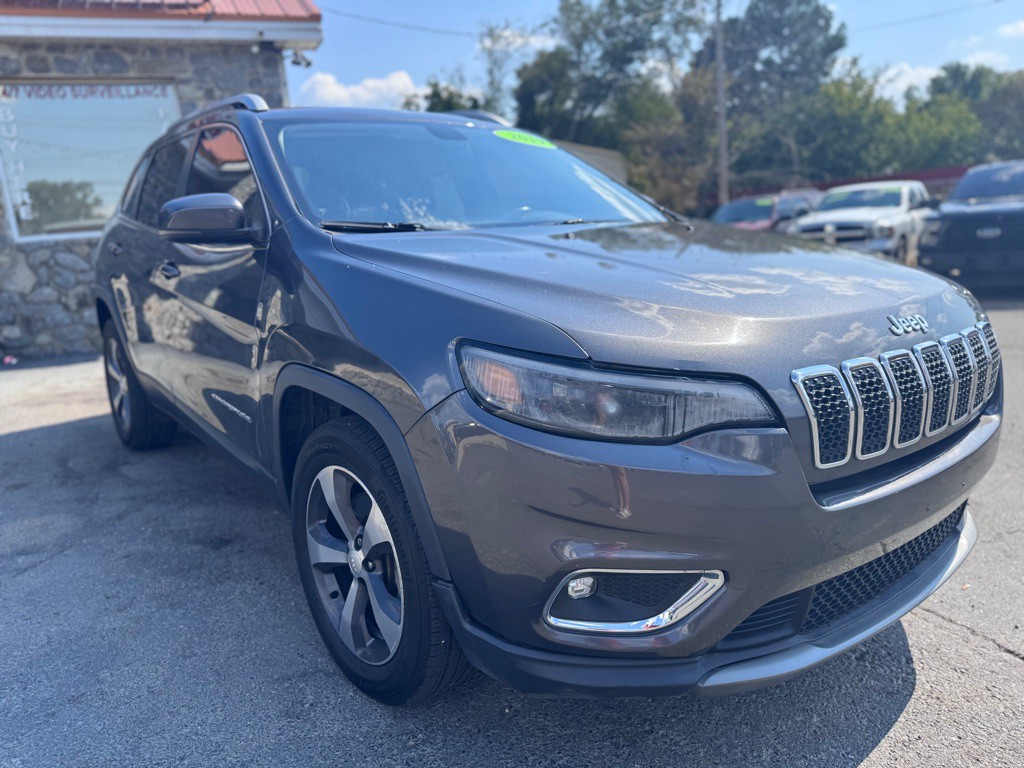 2019 Jeep Cherokee Image 3