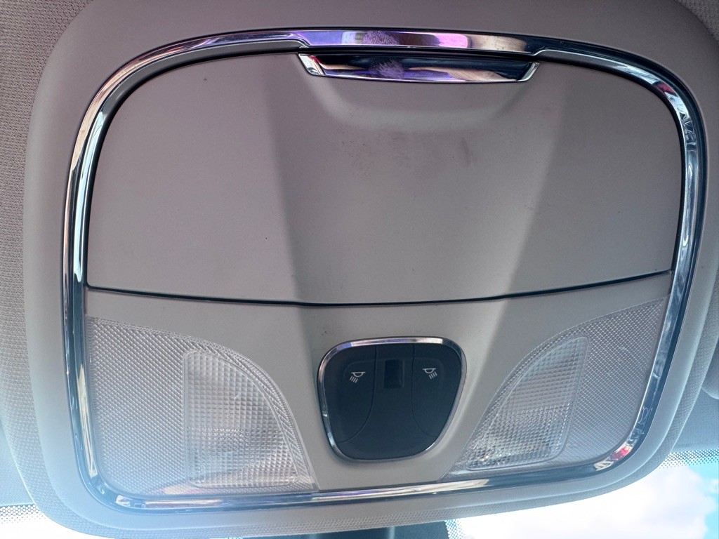 2019 Jeep Cherokee Image 23