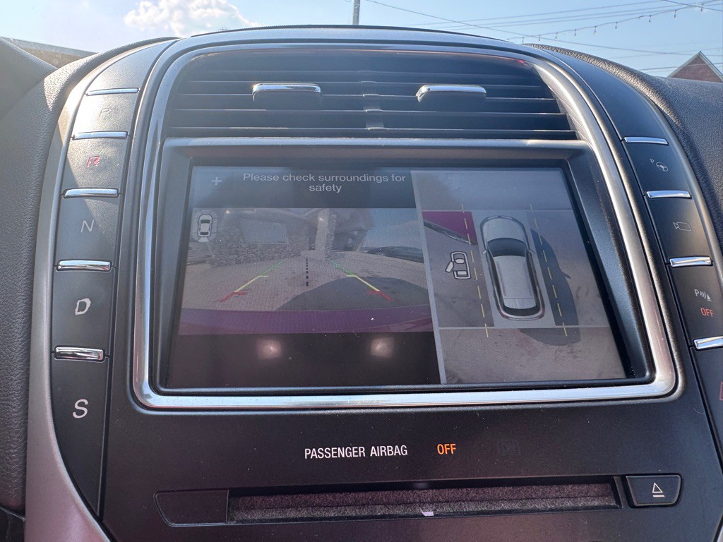 2016 Lincoln MKX Image 23