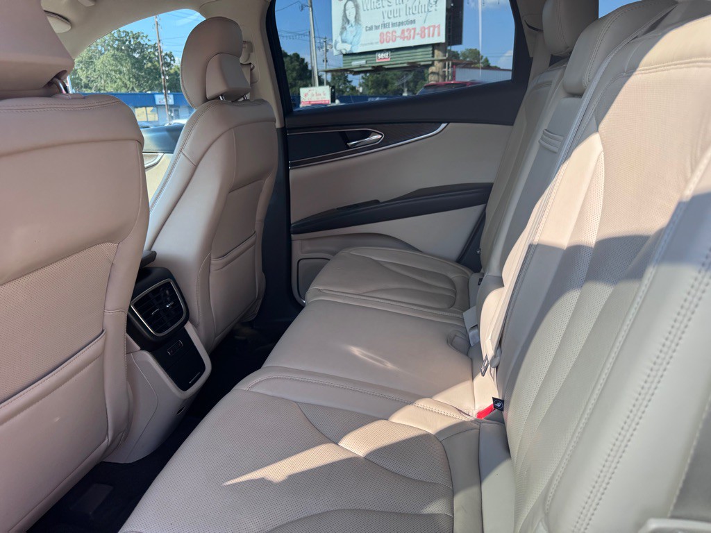 2016 Lincoln MKX Image 25