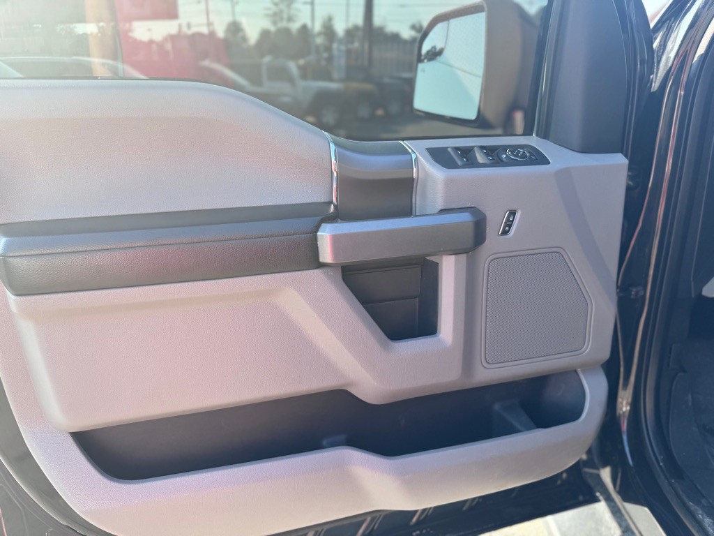 2015 Ford F-150 Image 8