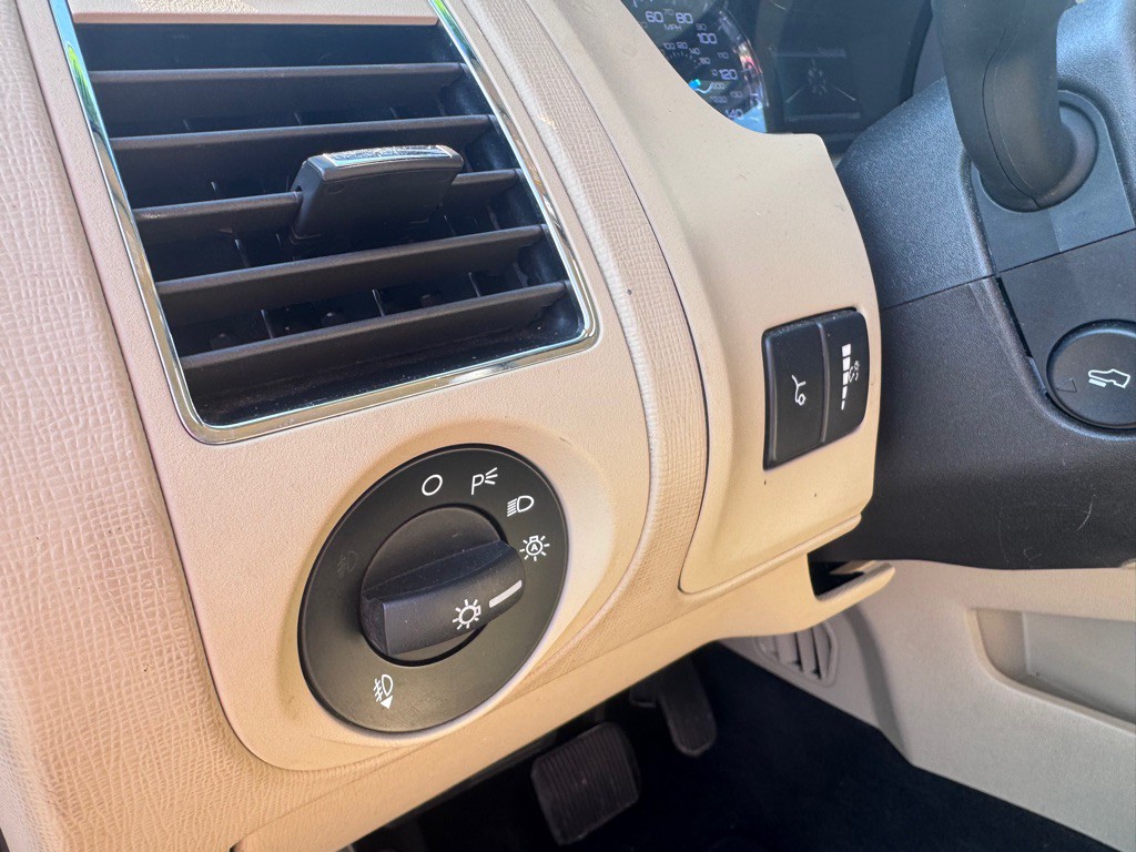 2016 Ford Flex Image 12