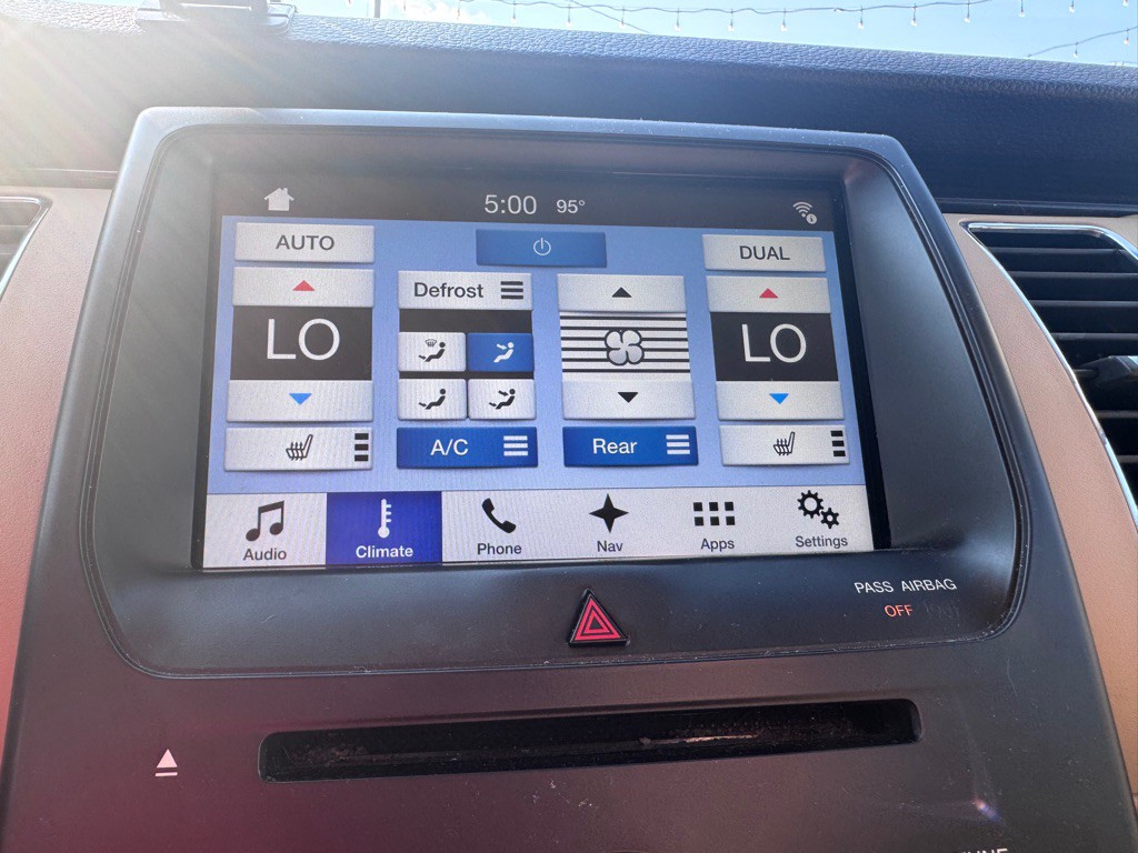 2016 Ford Flex Image 20