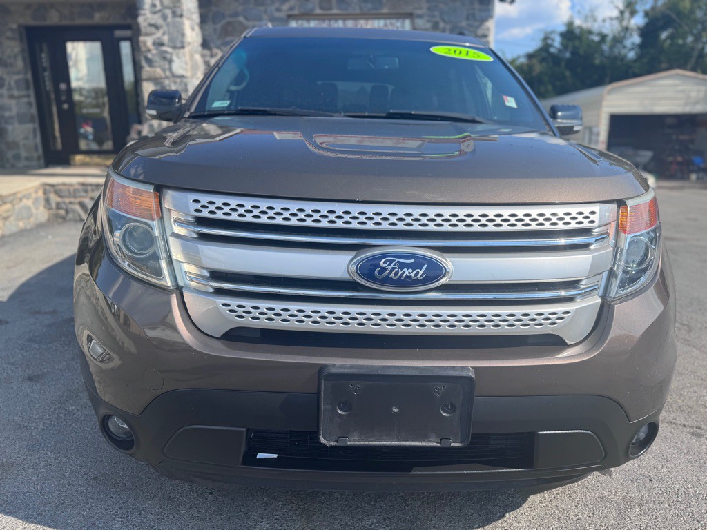 2015 Ford Explorer Image 2