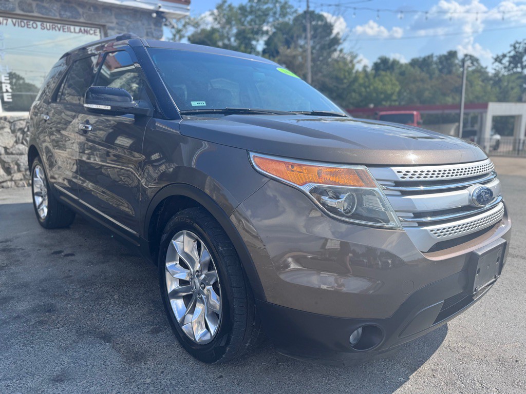 2015 Ford Explorer Image 3
